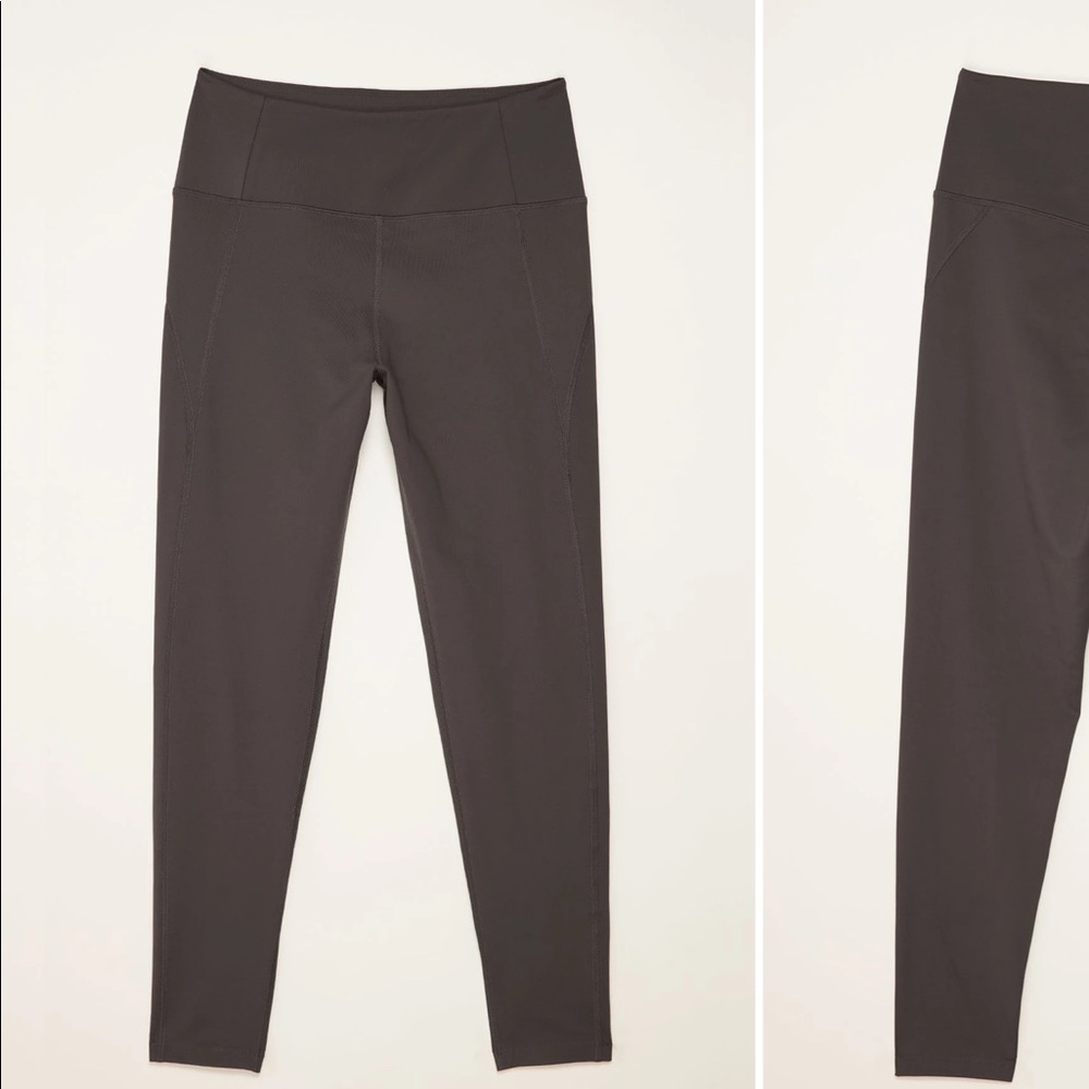 Girlfriend Collective High Rise Leggings in Moon